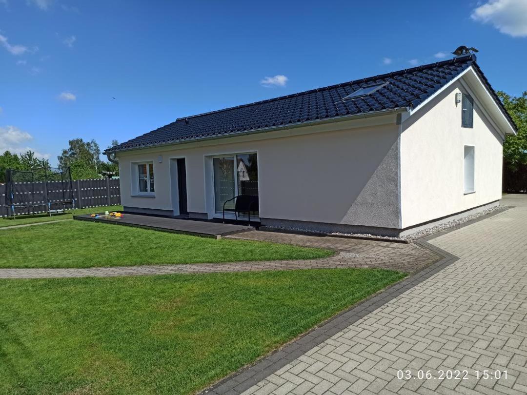 Neu! Ferienhaus Roemer Bad Sulze 外观 照片